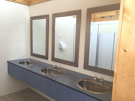 restrooms-3-sink